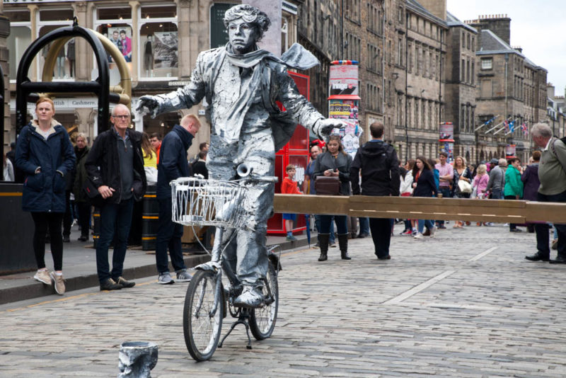 What to do in Edinburgh: Largest Arts Festival in the World
