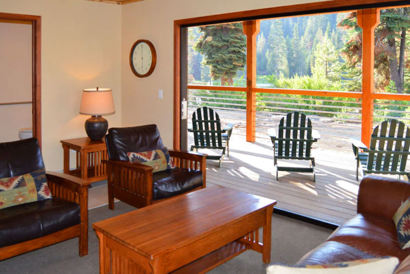 Where to Stay in Sequoia National Park: Sequoia Lodge