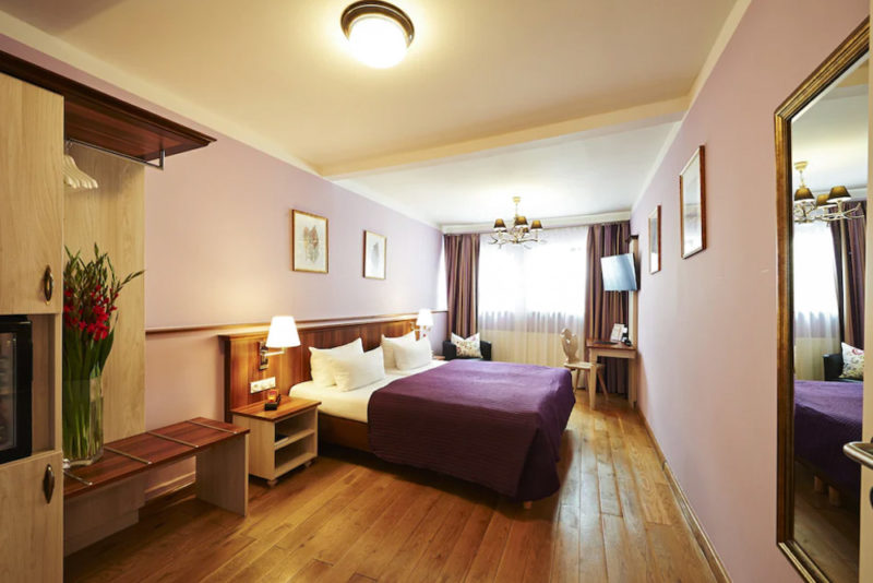 Best Nuremberg Hotels: Hotel Elch