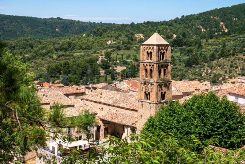 Fun Things to do in Provence: Moustiers-Sainte-Marie