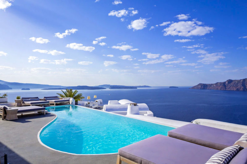 Where to stay in Oia Greece: Katikies Santorini