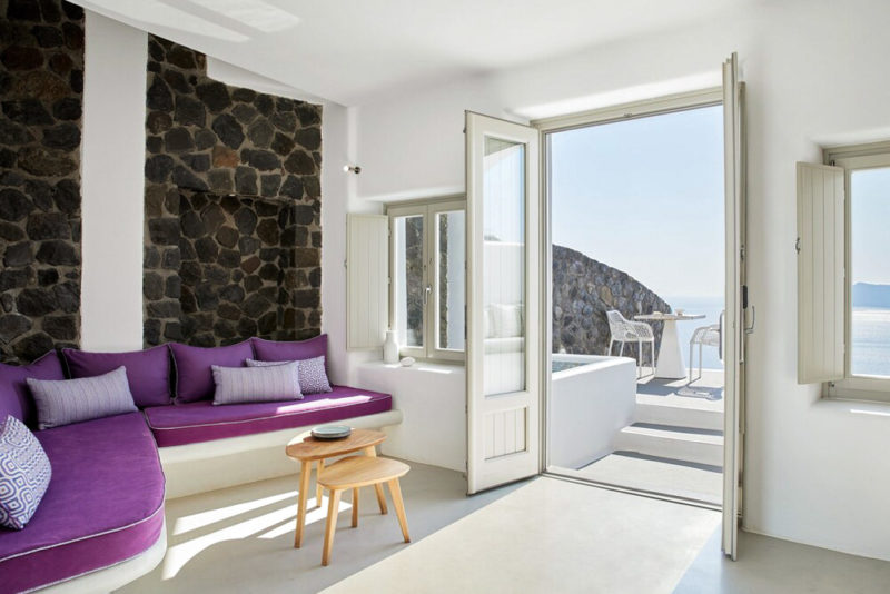 Where to stay in Oia Greece: La Perla Villas and Suites