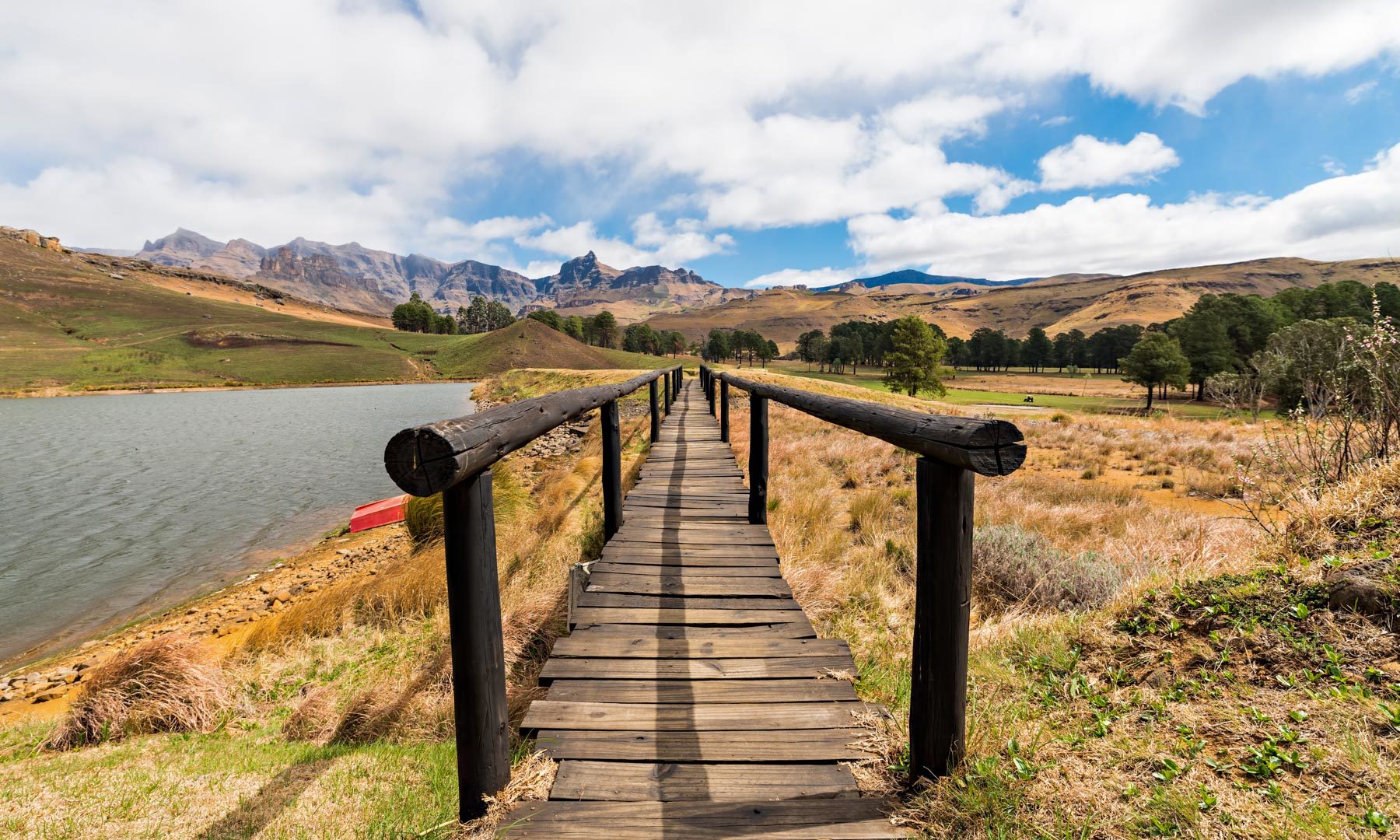 The Best Hikes in the Drakensberg Mountains