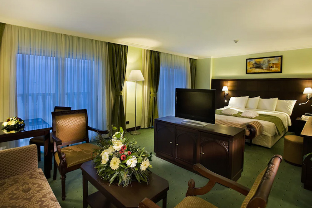 Cool Antalya Hotels: Crowne Plaza Antalya
