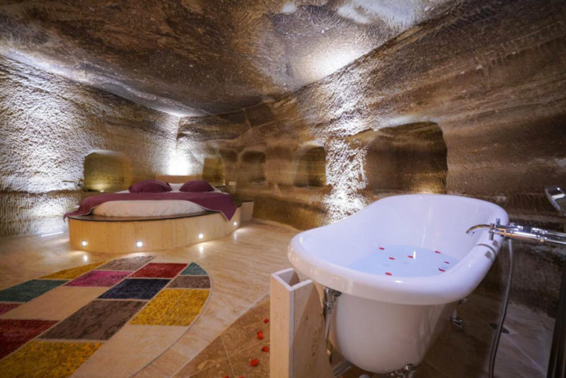 Cool Hotels Cappadocia Turkey: Göreme Cave Lodge