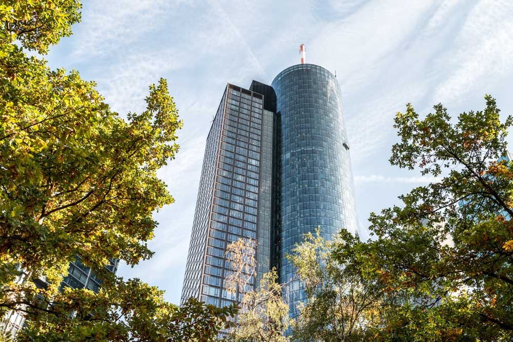 Cool Things to do in Germany: Frankfurt’s futuristic skyline