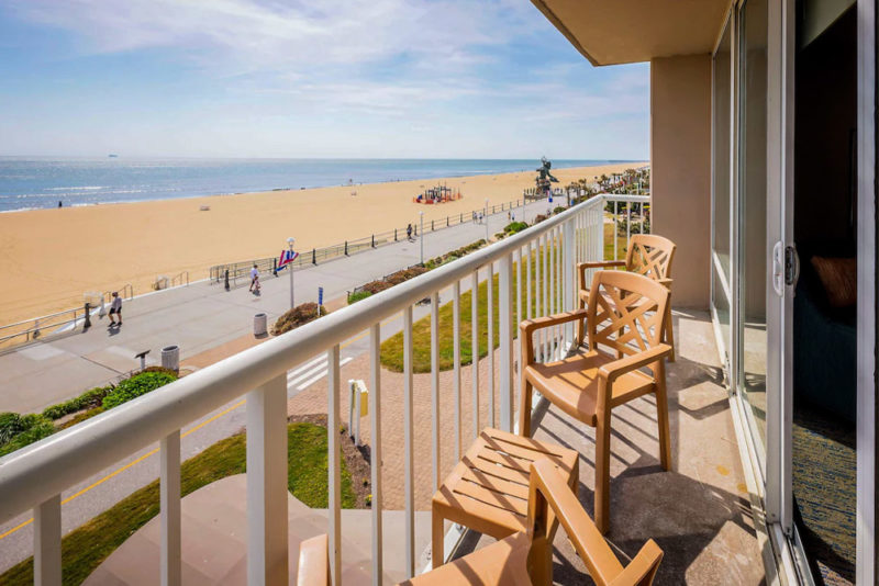 Cool Virginia Beach Hotels: Hampton Inn Virginia Beach Oceanfront North
