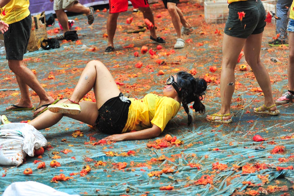 Fun Things to do in Spain: La Tomatina