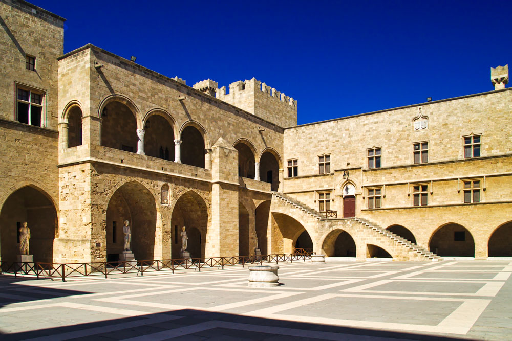 Must do things in Greece: Rhodes Town