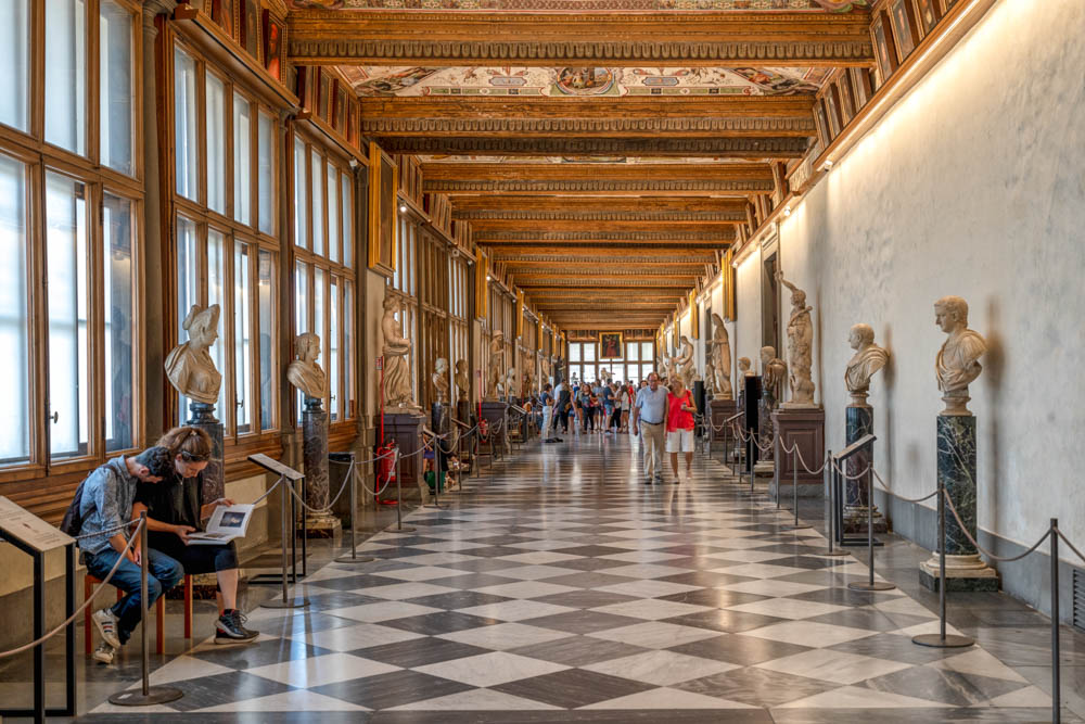 Must do things in Italy: Uffizi Gallery