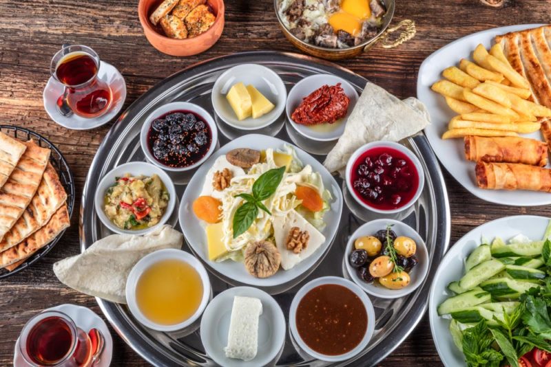Turkey Things to do: Turkish breakfast