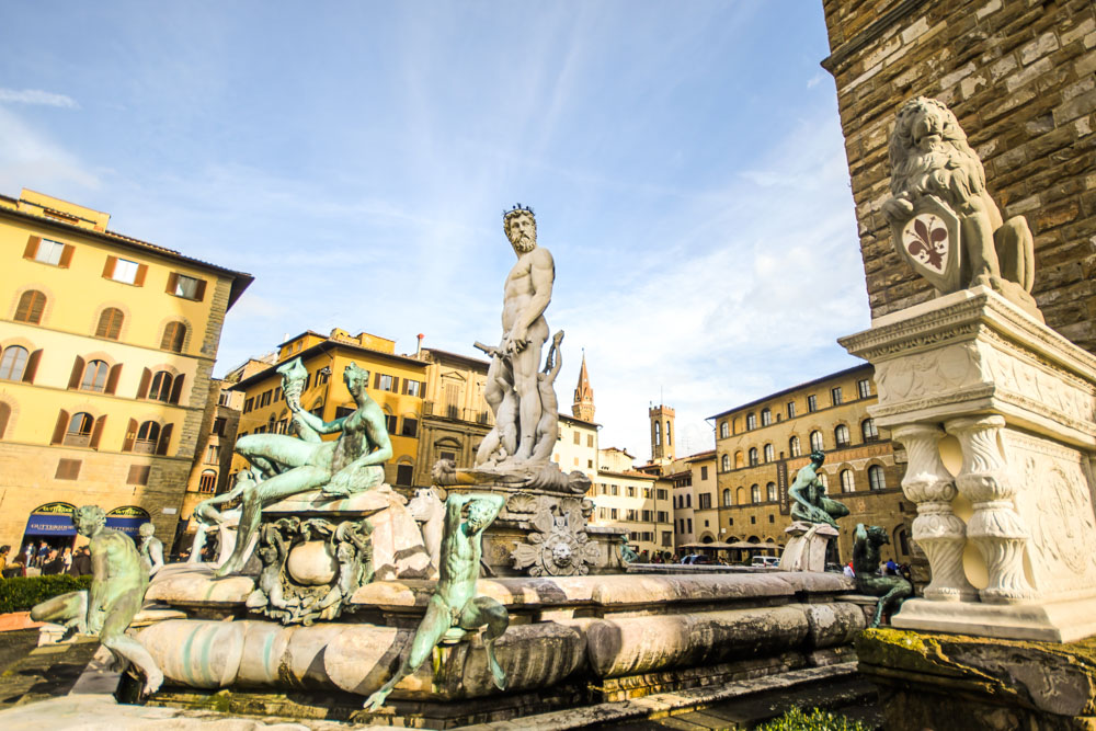 Unique Things to do in Florence: Piazza della Signoria