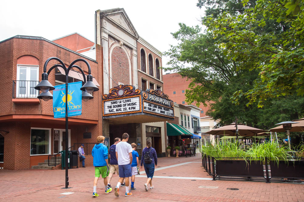 Charlottesville Bucket List: Shopping in the Historic Downtown Mall