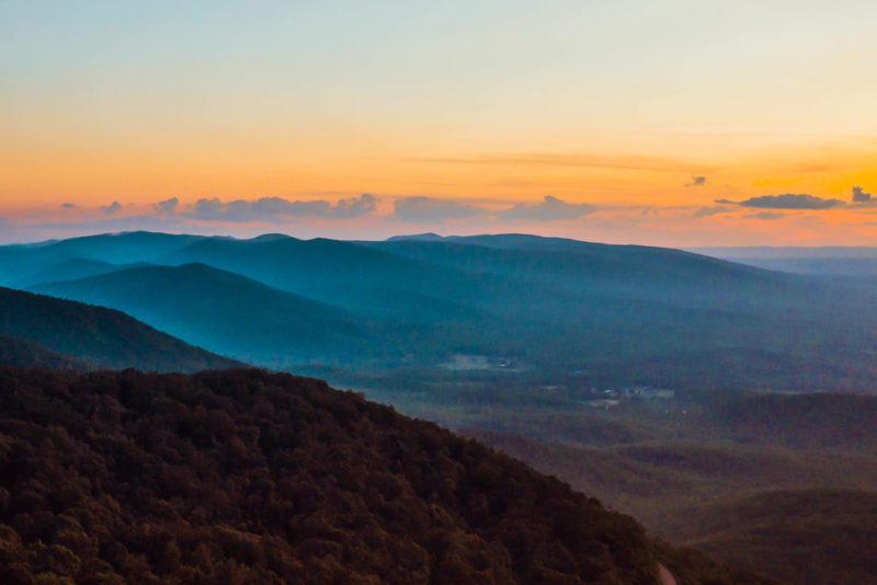 Cool Things to do in Charlottesville: Sunset from Humpback Rock