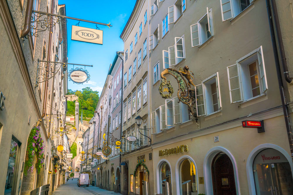 Cool Things to do in Salzburg: Getreidegasse