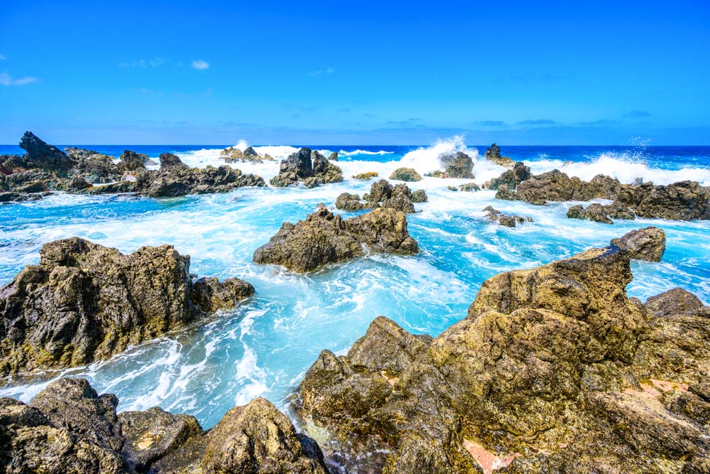 Must do things in Portugal: Natural pools in Porto Moniz
