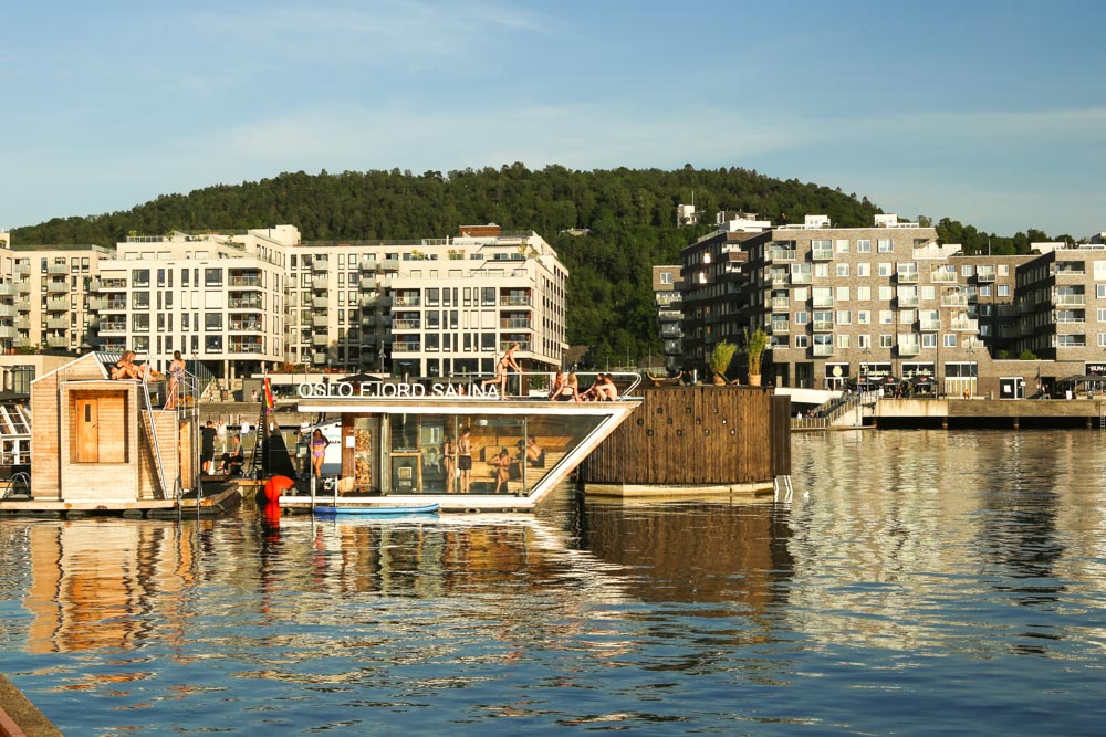 Oslo Things to do: Relax in a floating sauna