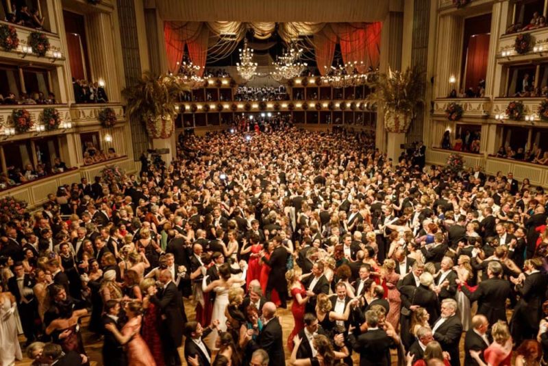 Austria Things to do: Viennese ball