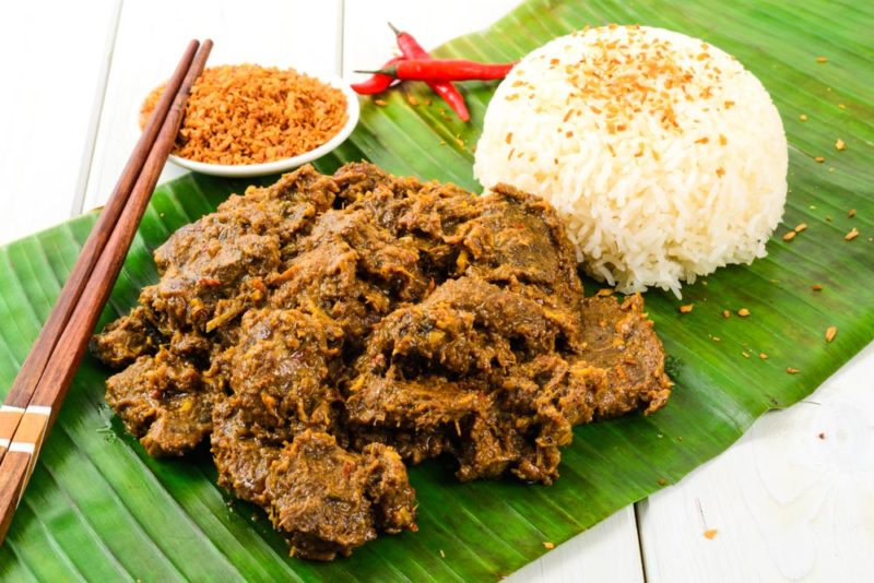 Best Foods to try in Indonesia: Beef rendang