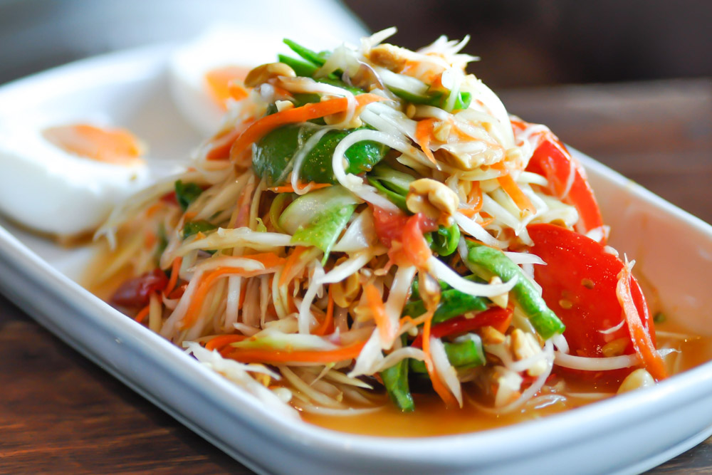 Best Foods to try in Thailand: Som Tam