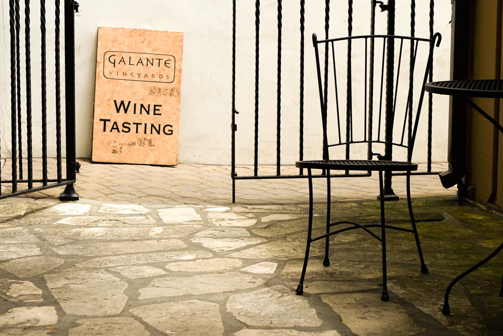 Carmel-by-the-Sea Bucket List: Wine Walk
