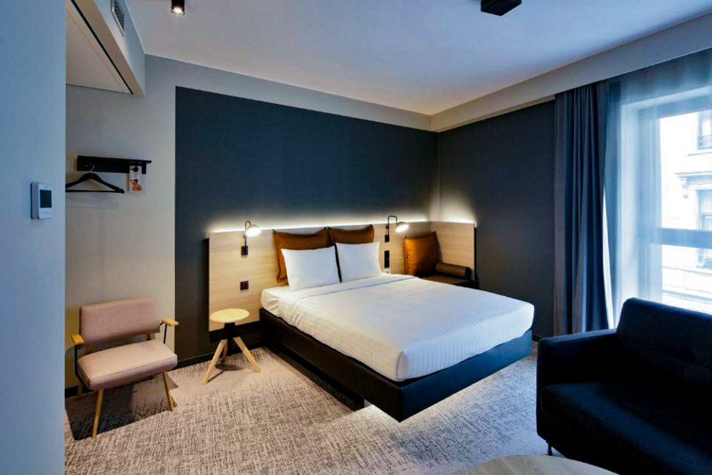 Cool Hotels Brussels Belgium: Moxy Brussels City Center