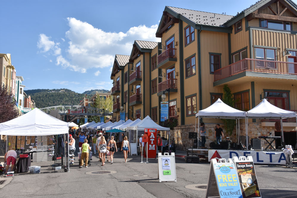 Cool Things to do in Park City: Park Silly Sunday Market