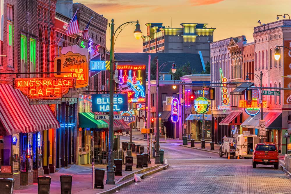 Fun Things to do in Memphis: Beale Street