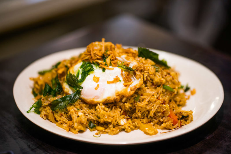 Indonesia Foods to try list: Nasi goreng & mie goreng