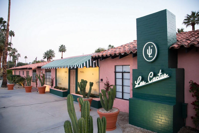 Joshua Tree National Park Hotels in California: Les Cactus