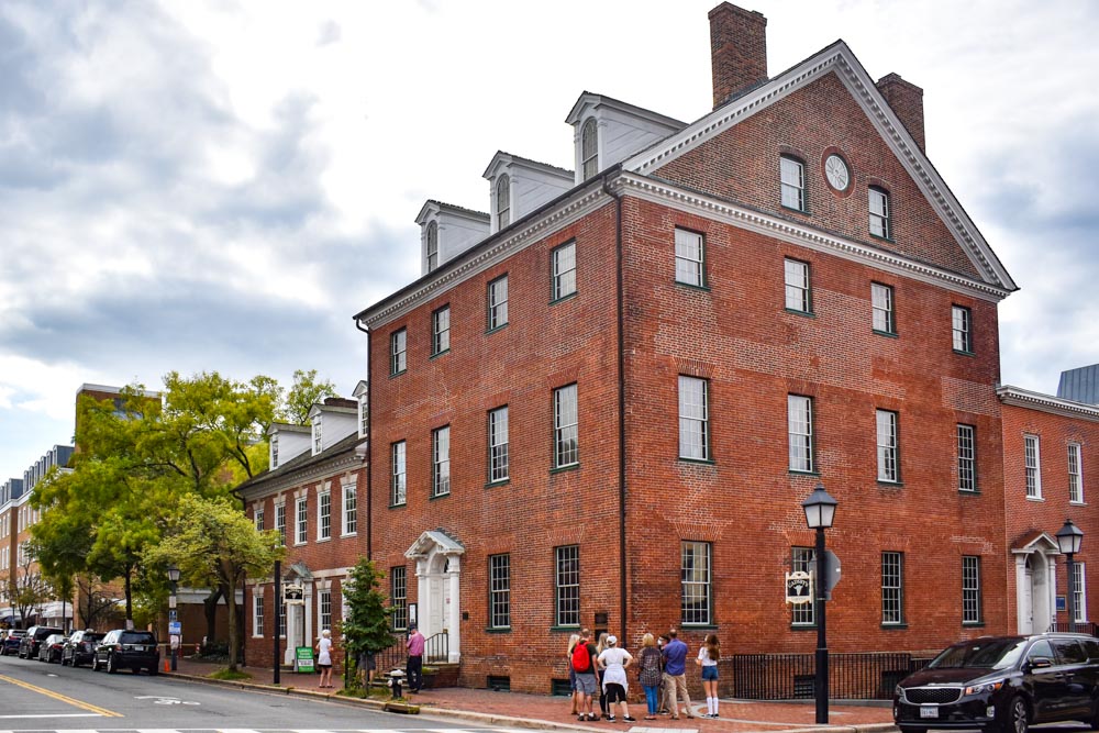 What to do in Alexandria: George Washington’s Favorite Tavern