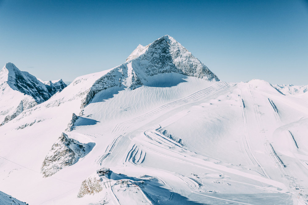 What to do in Austria: Ski down powdery slopes