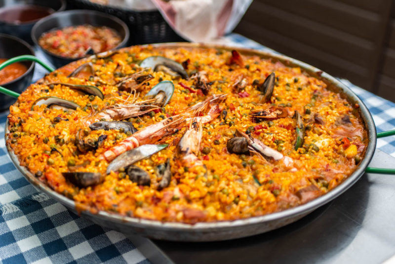 Best Foods to try in Spain: Paella
