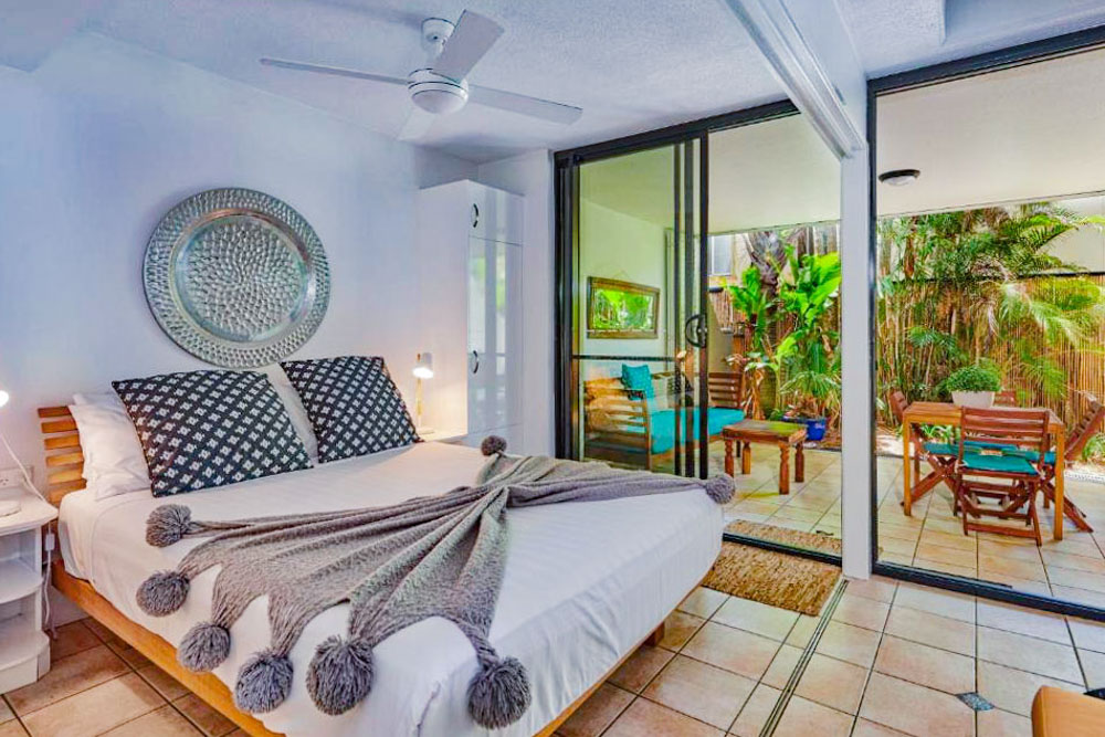 Cool Hotels Byron Bay New South Wales: Julians Apartments