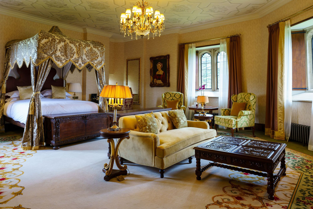 England Luxury Castle Hotels: Thornbury Castle