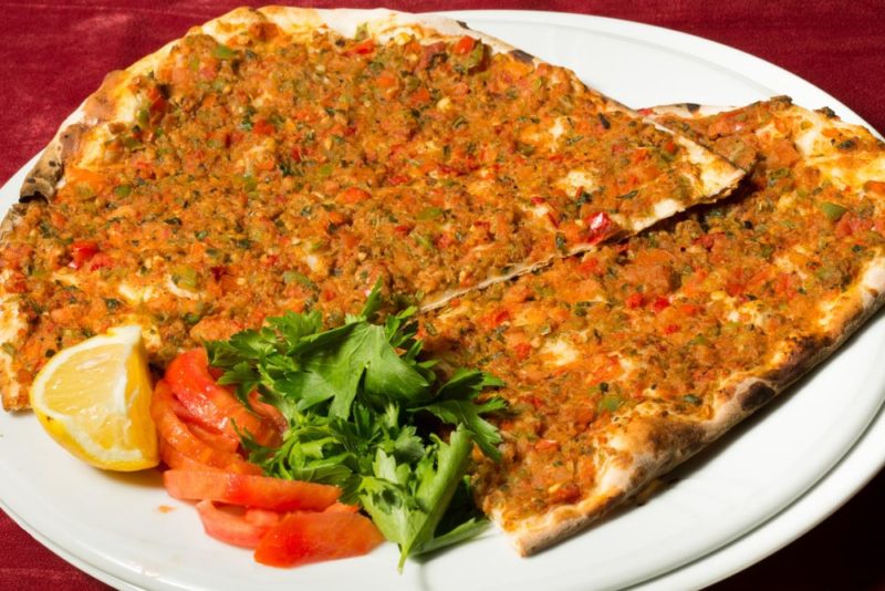 Unique Foods to try in Istanbul: Lahmacun