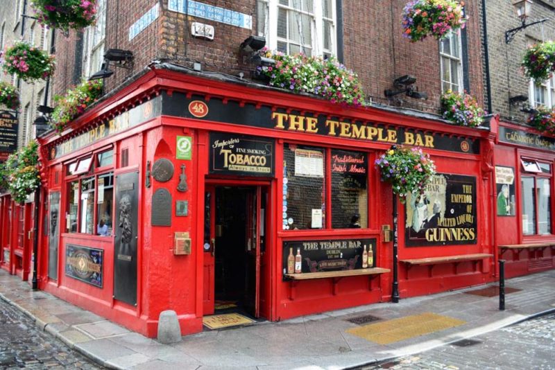 Unique Things to do in Ireland: Temple Bar