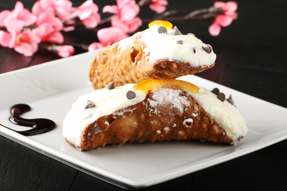 Best Things to do in Palermo: Cannoli