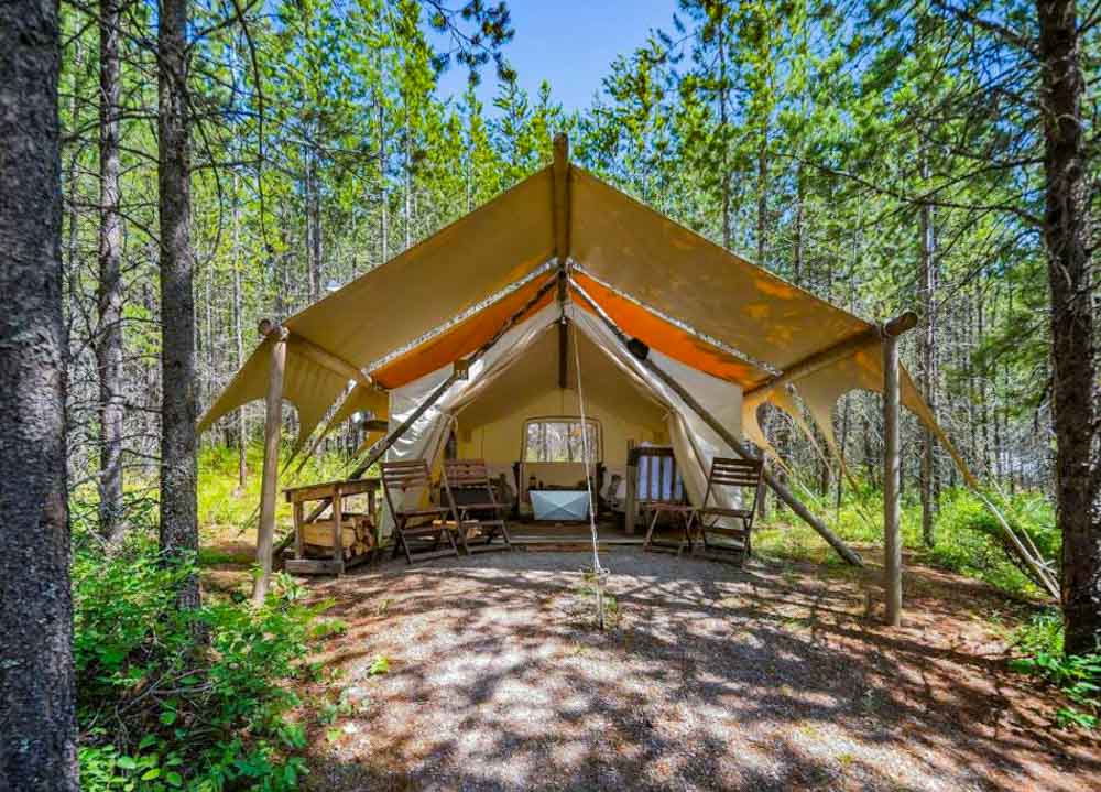Cool Glamping Camping Spots in Coram Montana: Under Canvas Glacier