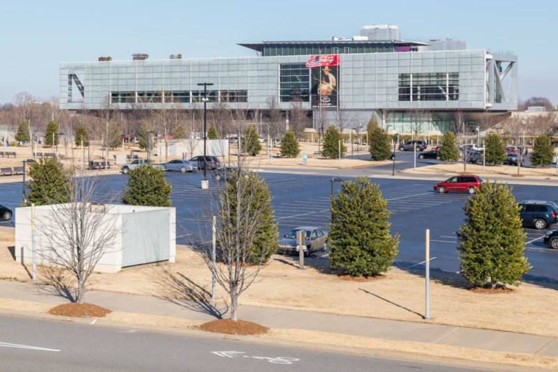 Cool Things to do in Little Rock Arkansas: William Clinton Presidential Library and Museum