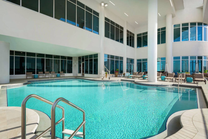 Sarasota Boutique Hotels: Embassy Suites By Hilton Sarasota