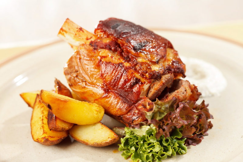 Traditional Foods to try in Vienna: Pork Knuckle