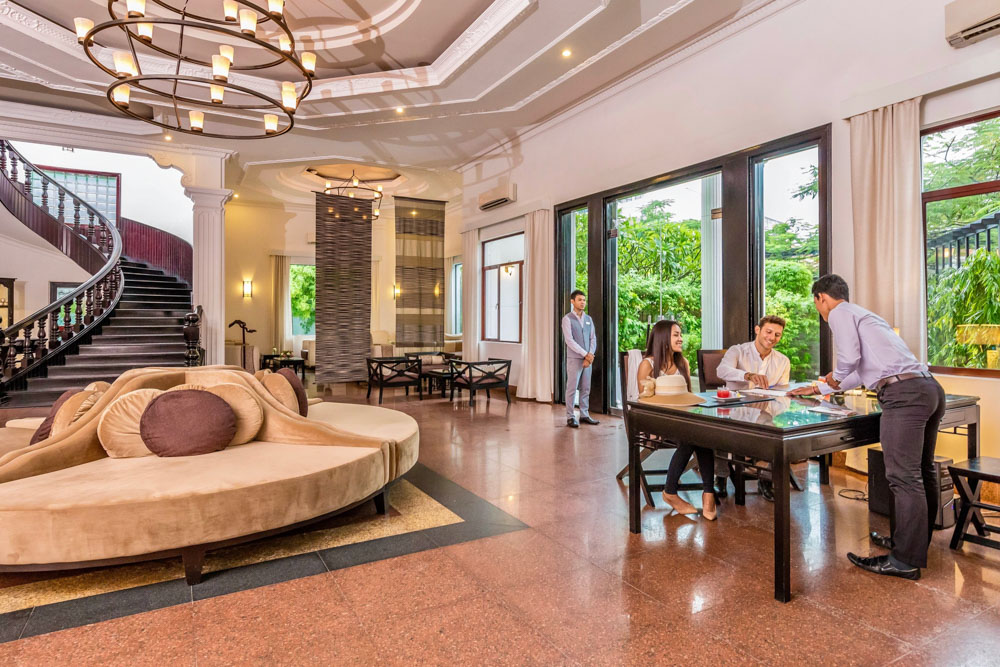 Unique Phnom Penh Hotels: White Mansion