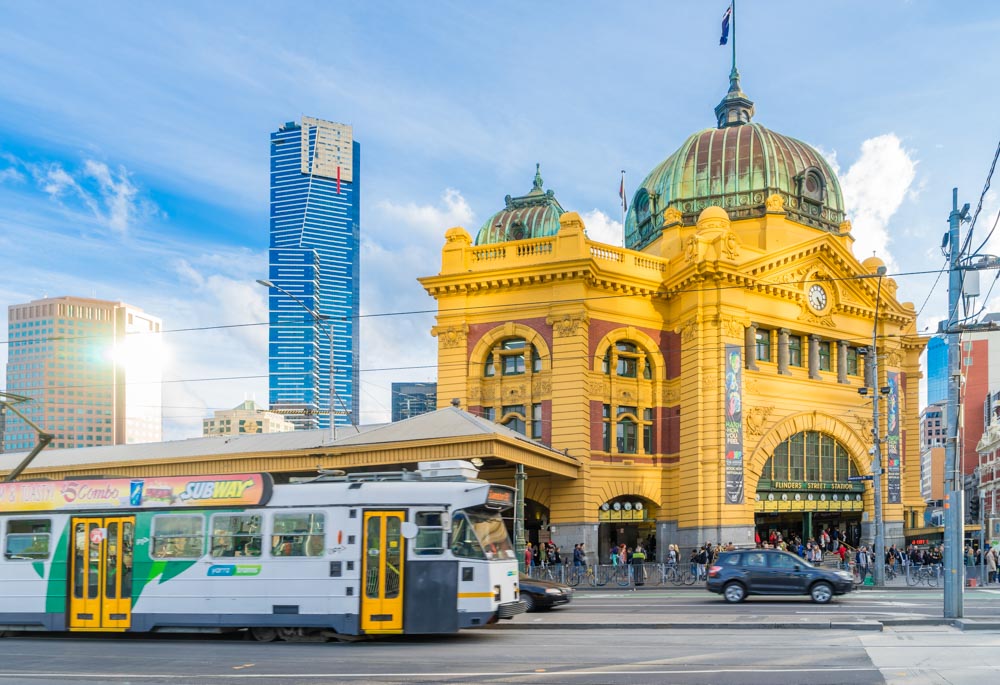 Unique Things to do in Melbourne: Flinders Street Railway Station
