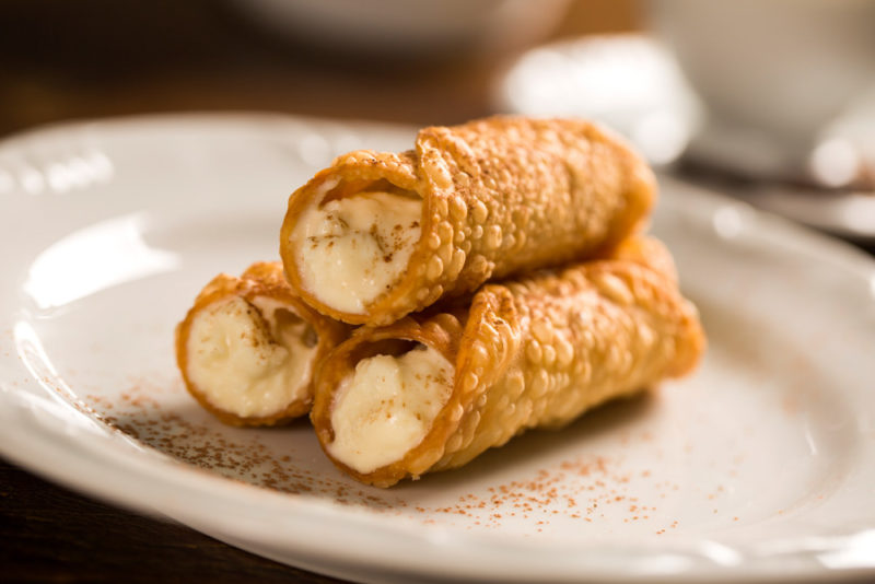 Unique Things to do in Palermo: Cannoli