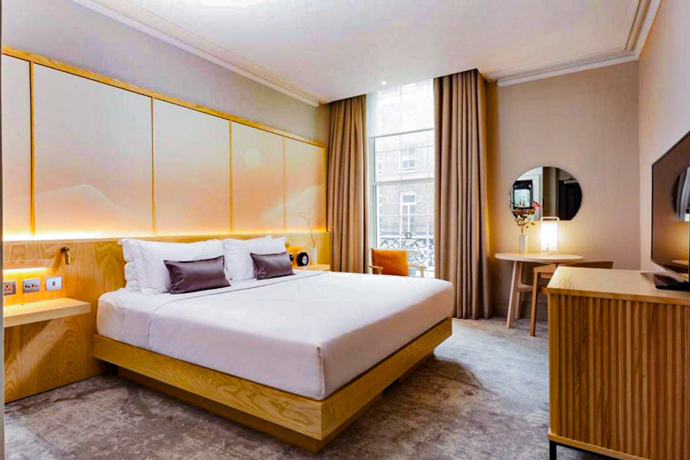 Cool Hotels London: The Prince Akatoki