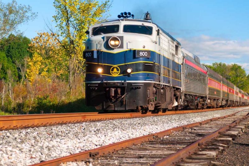 Fun Things to do in Ohio: Cuyahoga Valley Scenic Train