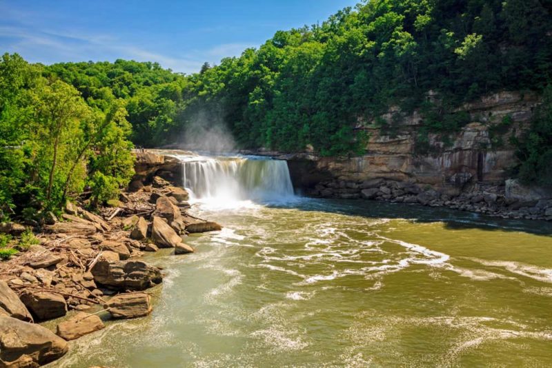 Kentucky Bucket List: Cumberland Falls State Resort Park