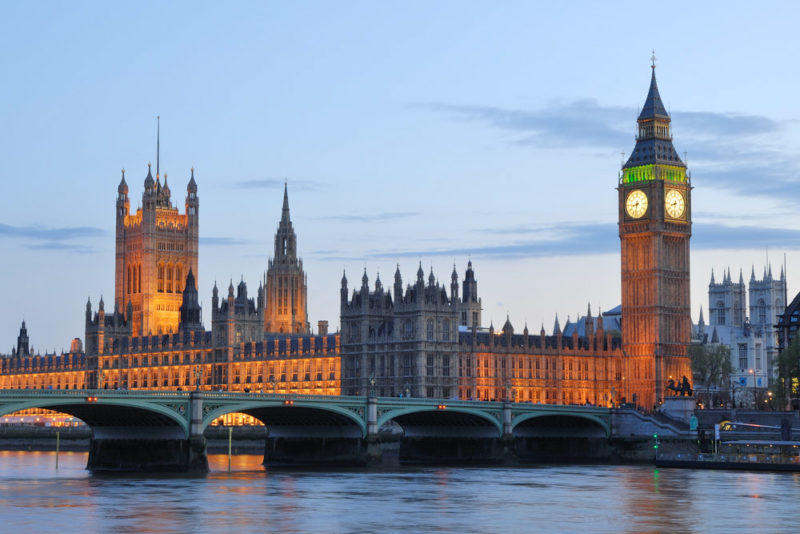 London Things to do: Houses of Parliament