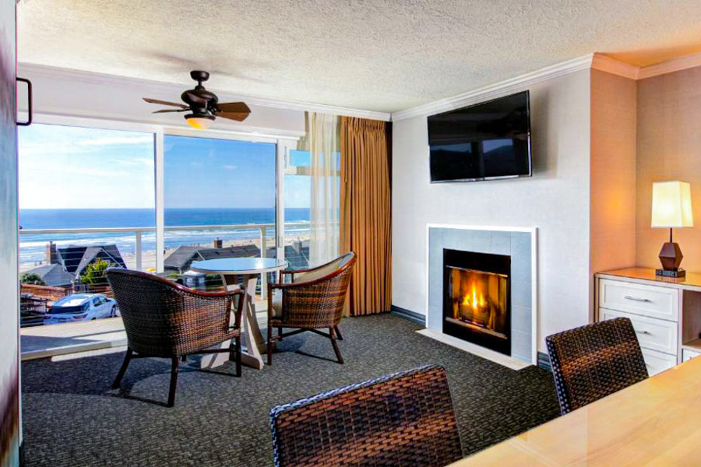 Where to stay in Cannon Beach Oregon: Hallmark Resort in Cannon Beach